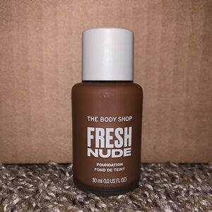 The Body Shop Fresh Nude Foundation